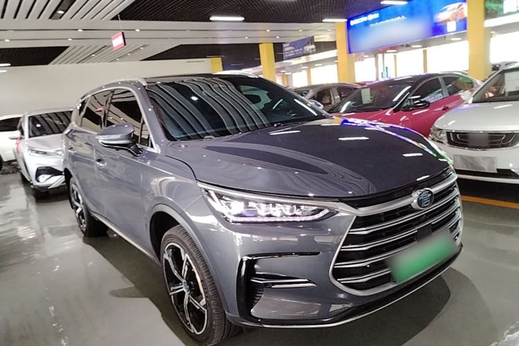 Used BYD Tang New Energy 2021 DM-i 112KM Prestige Model Front Right 45 Deg