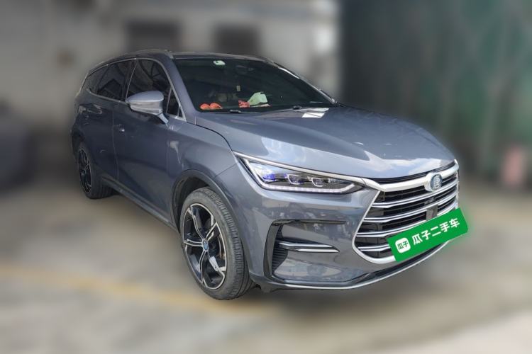 Used BYD Tang New Energy 2021 DM-i 112KM Prestige Model Front Right 45 Deg