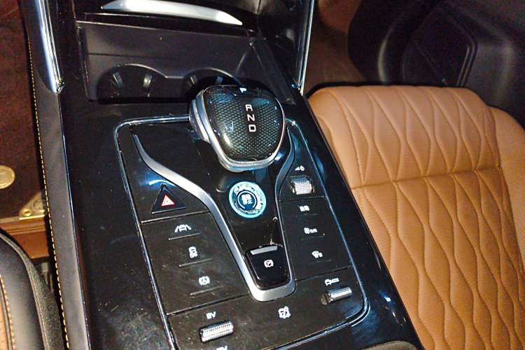Used BYD Tang New Energy 2021 DM-i 112KM Prestige Model Gear Lever