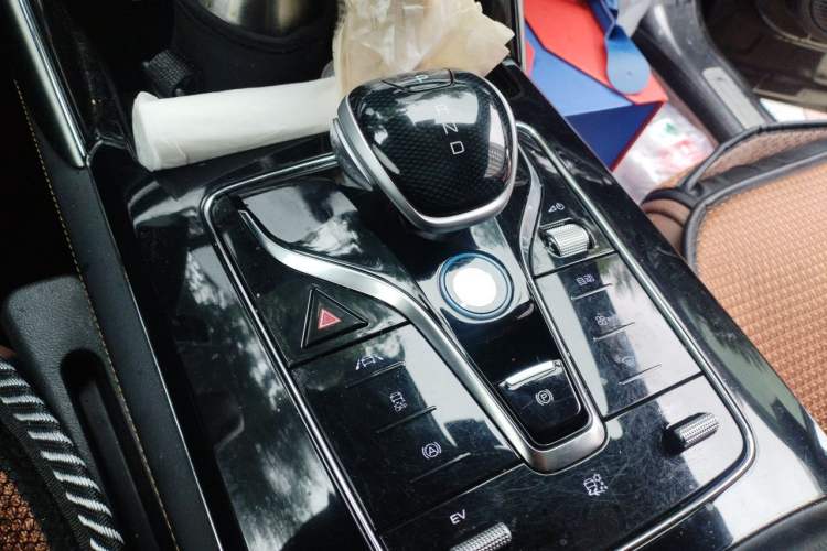 Used BYD Tang New Energy 2021 DM-i 112KM Prestige Model Gear Lever