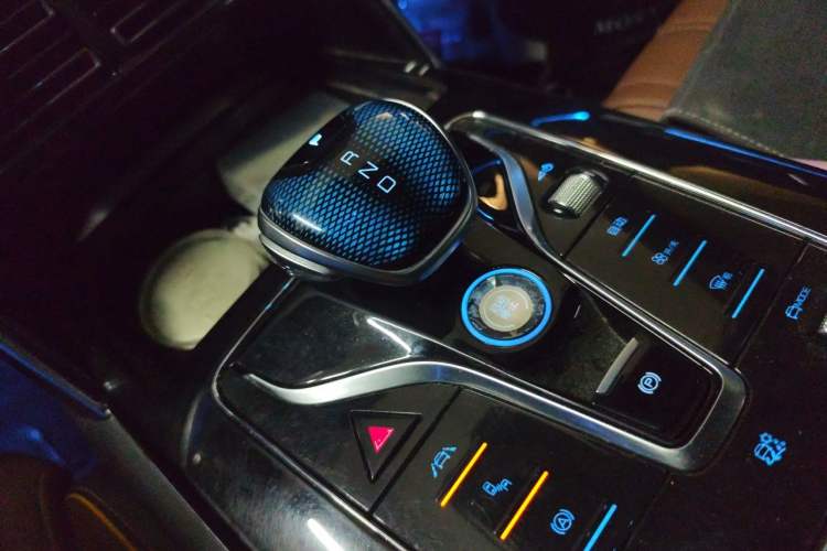 Used BYD Tang New Energy 2021 DM-i 112KM Prestige Model Gear Lever
