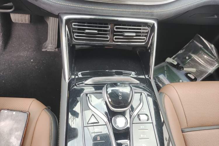 Used BYD Tang New Energy 2021 DM 2.0T Four-Wheel Drive Performance Edition Prestige Model Gear Lever