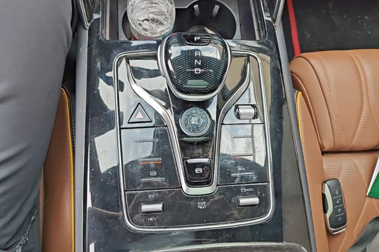 Used BYD Tang New Energy 2021 DM-i 112KM Prestige Model Gear Lever