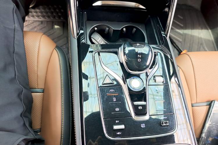Used BYD Tang New Energy 2021 DM-i 52KM Luxury Model Gear Lever