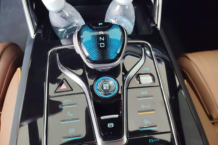 Used BYD Tang New Energy 2021 DM-i 112KM Prestige Model Gear Lever