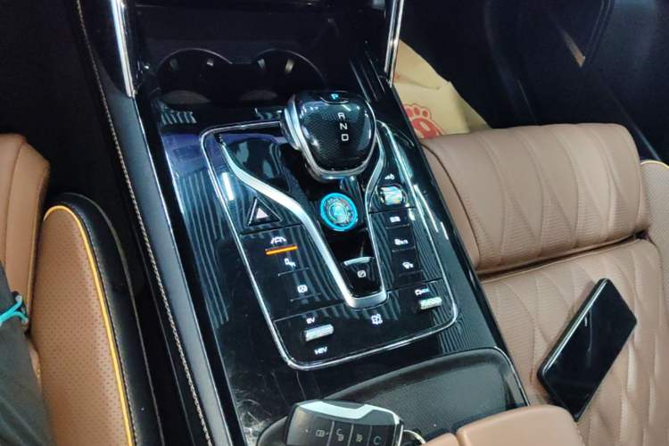 Used BYD Tang New Energy 2021 DM-i 112KM Prestige Model Gear Lever