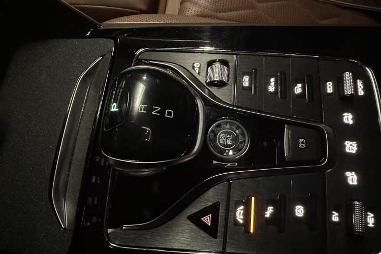 Used BYD Tang New Energy 2021 DM 2.0T Four-Wheel Drive High-Performance Flagship Model Gear Lever