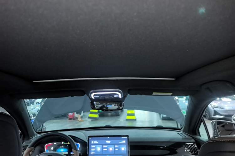 Used BYD Tang New Energy 2021 DM-i 112KM Prestige Model Headliner