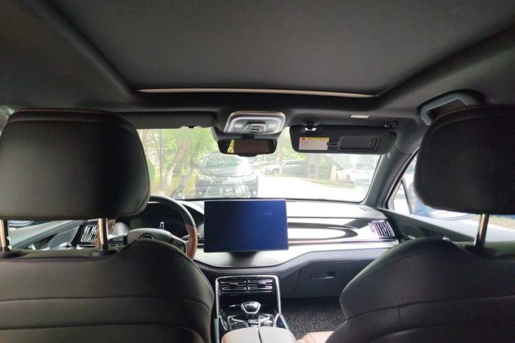 Used BYD Tang New Energy 2021 DM 2.0T Four-Wheel Drive High-Performance Luxury Model Headliner