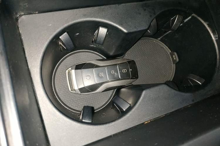Used BYD Tang New Energy 2021 DM-i 112KM Prestige Model Interior 1