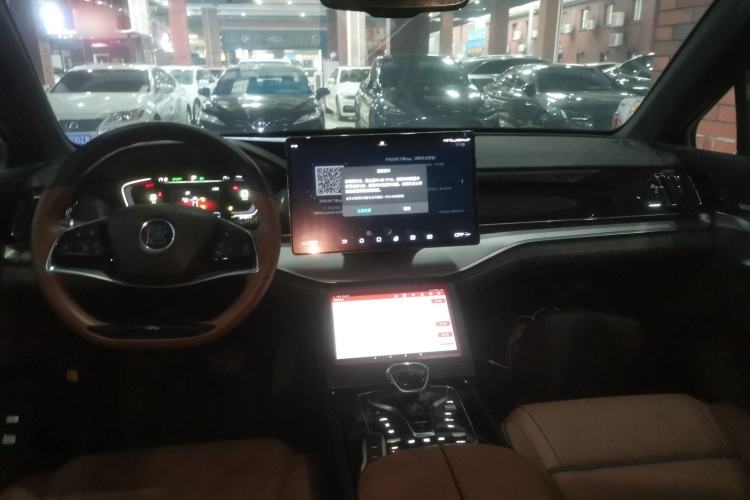 Used BYD Tang New Energy 2021 DM 2.0T Four-Wheel Drive Performance Edition Prestige Model Interior 2