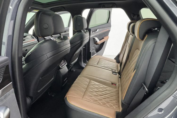 Used BYD Tang New Energy 2021 DM-i 112KM Prestige Model Interior 3
