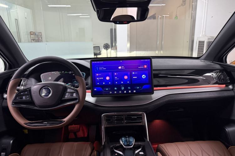Used BYD Tang New Energy 2021 DM-i 112KM Prestige Model Interior 9
