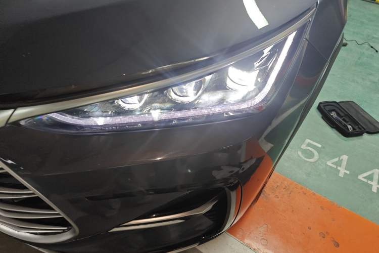 Used BYD Tang New Energy 2021 DM-i 112KM Prestige Model Left Front Headlight