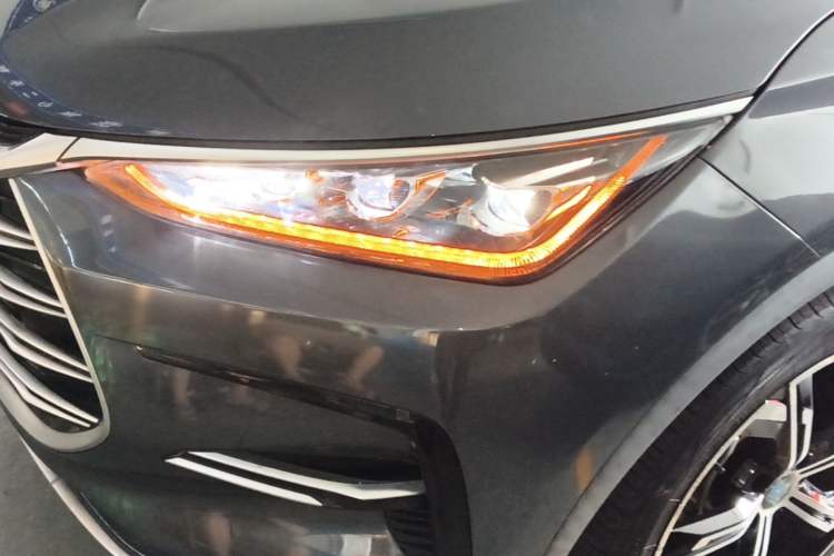 Used BYD Tang New Energy 2021 DM-i 112KM Prestige Model Left Front Headlight