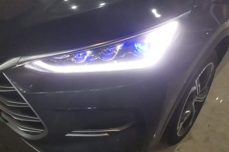Used BYD Tang New Energy 2021 DM 2.0T Four-Wheel Drive Performance Edition Prestige Model Left Front Headlight