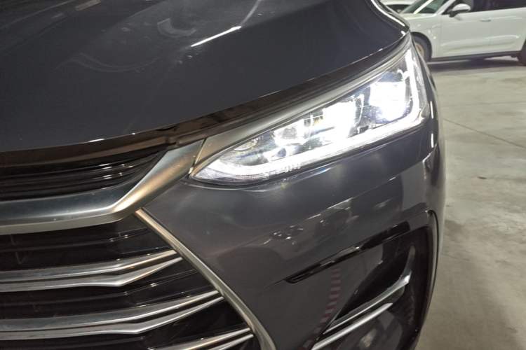 Used BYD Tang New Energy 2021 DM 2.0T Four-Wheel Drive Performance Edition Prestige Model Left Front Headlight