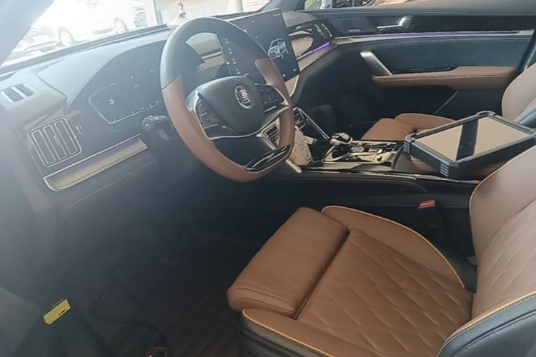 Used BYD Tang New Energy 2021 DM-i 112KM Prestige Model Left Front Seat