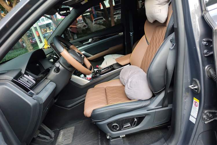 Used BYD Tang New Energy 2021 DM-i 112KM Prestige Model Left Front Seat