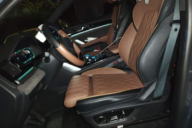 Used BYD Tang New Energy 2021 DM-i 112KM Prestige Model Left Front Seat