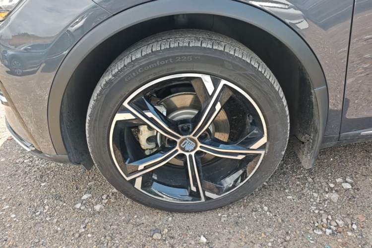 Used BYD Tang New Energy 2021 DM-i 112KM Prestige Model Left Front Wheel Hub