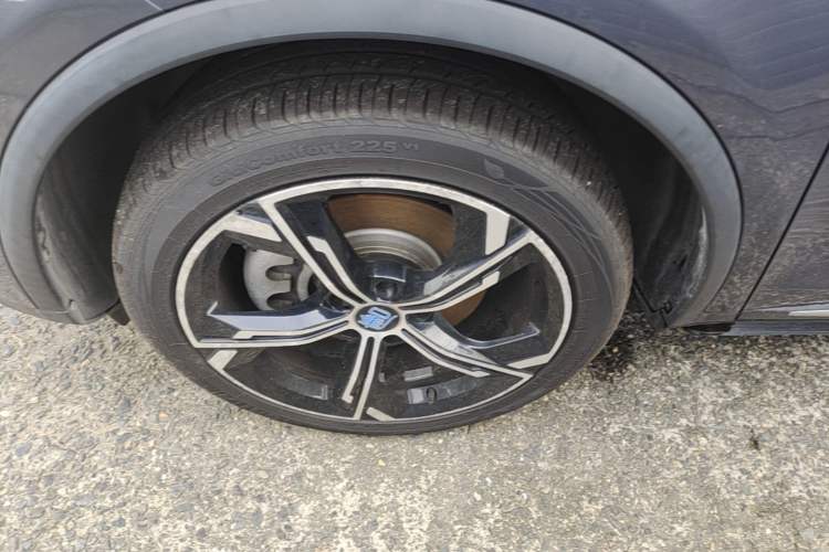 Used BYD Tang New Energy 2021 DM 2.0T Four-Wheel Drive Performance Edition Prestige Model Left Front Wheel Hub