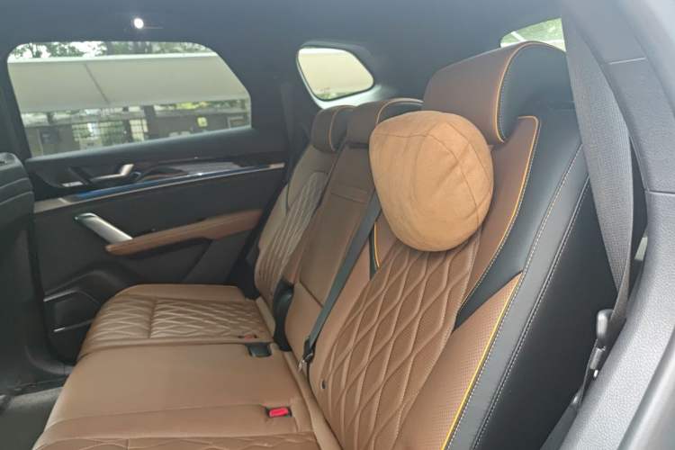 Used BYD Tang New Energy 2021 DM-i 112KM Prestige Model Left Rear Seat