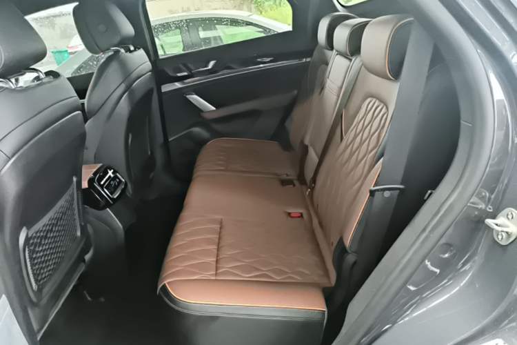 Used BYD Tang New Energy 2021 DM 2.0T Four-Wheel Drive High-Performance Flagship Model Left Rear Seat