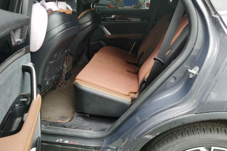 Used BYD Tang New Energy 2021 DM-i 112KM Prestige Model Left Rear Seat