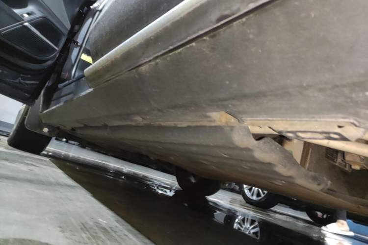Used BYD Tang New Energy 2021 DM-i 112KM Prestige Model Left Side Sill