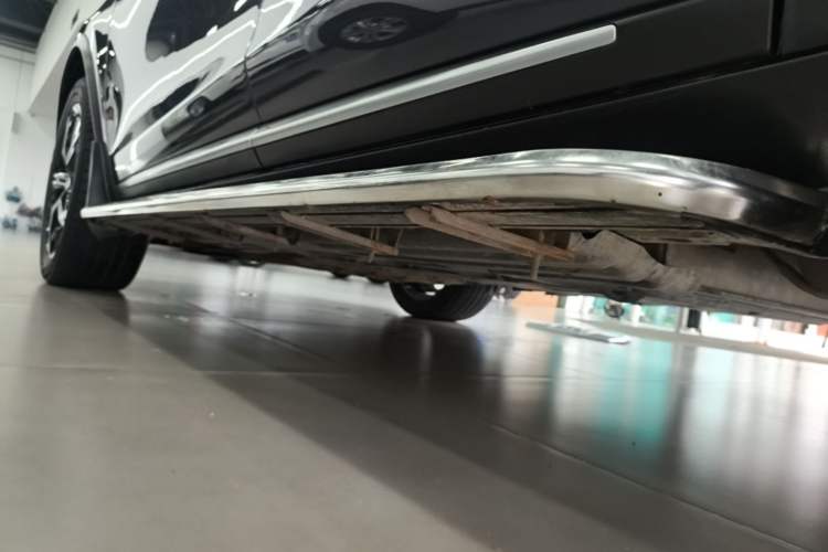 Used BYD Tang New Energy 2021 DM-i 112KM Prestige Model Left Side Sill
