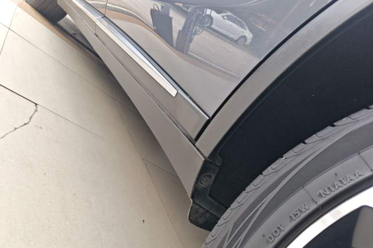 Used BYD Tang New Energy 2021 DM-i 112KM Prestige Model Left Side Sill