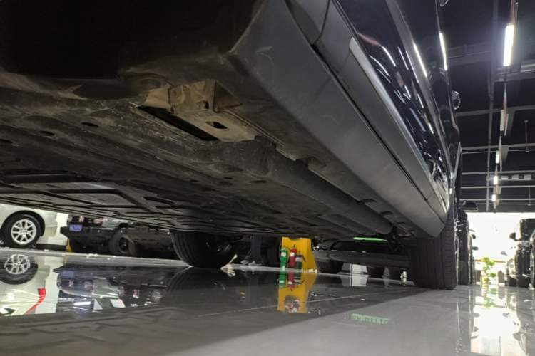 Used BYD Tang New Energy 2021 DM-i 112KM Prestige Model Left Side Sill