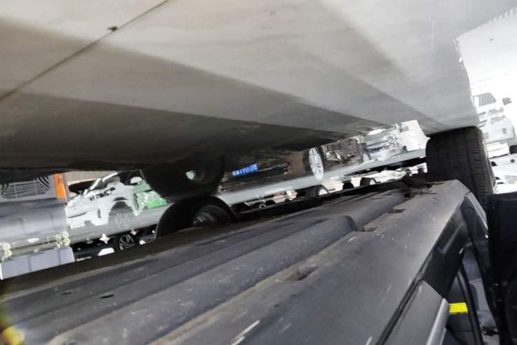 Used BYD Tang New Energy 2021 DM-i 112KM Prestige Model Left Side Sill