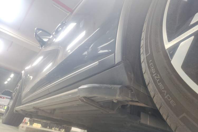 Used BYD Tang New Energy 2021 DM-i 112KM Prestige Model Left Side Sill