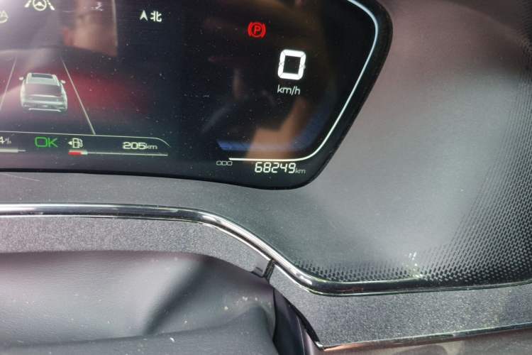 Used BYD Tang New Energy 2021 DM-i 112KM Prestige Model Odometer Close Up