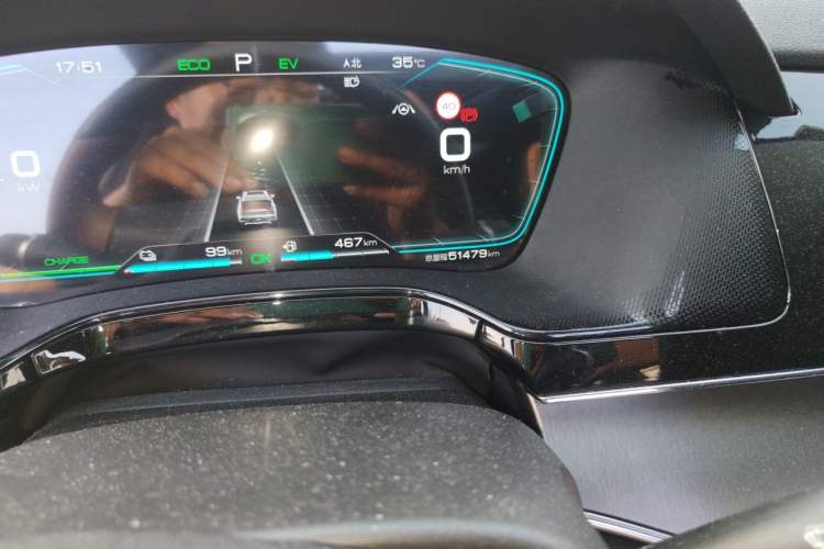 Used BYD Tang New Energy 2021 DM-i 112KM Prestige Model Odometer Close Up