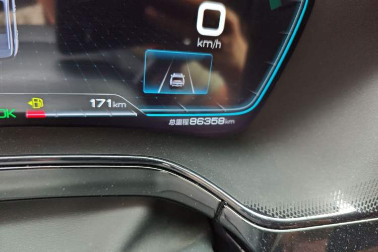 Used BYD Tang New Energy 2021 DM-i 112KM Prestige Model Odometer Close Up