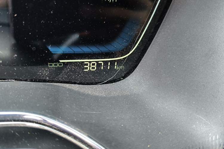 Used BYD Tang New Energy 2021 DM-i 112KM Prestige Model Odometer Close Up