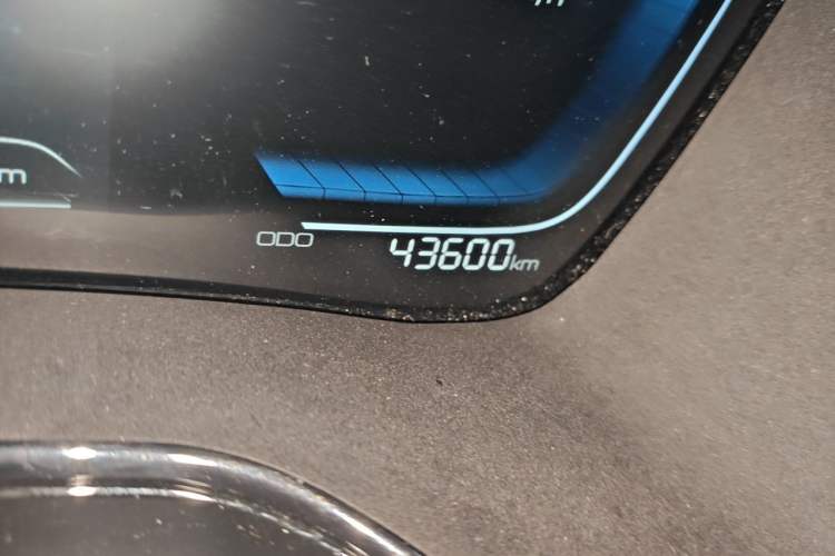 Used BYD Tang New Energy 2021 DM-i 112KM Prestige Model Odometer Close Up