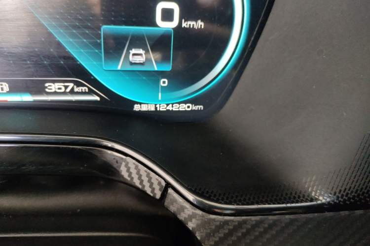 Used BYD Tang New Energy 2021 DM-i 112KM Prestige Model Odometer Close Up