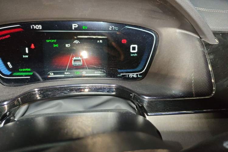 Used BYD Tang New Energy 2021 DM-i 112KM Prestige Model Odometer Close Up