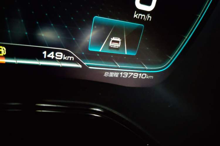 Used BYD Tang New Energy 2021 DM-i 112KM Prestige Model Odometer Close Up