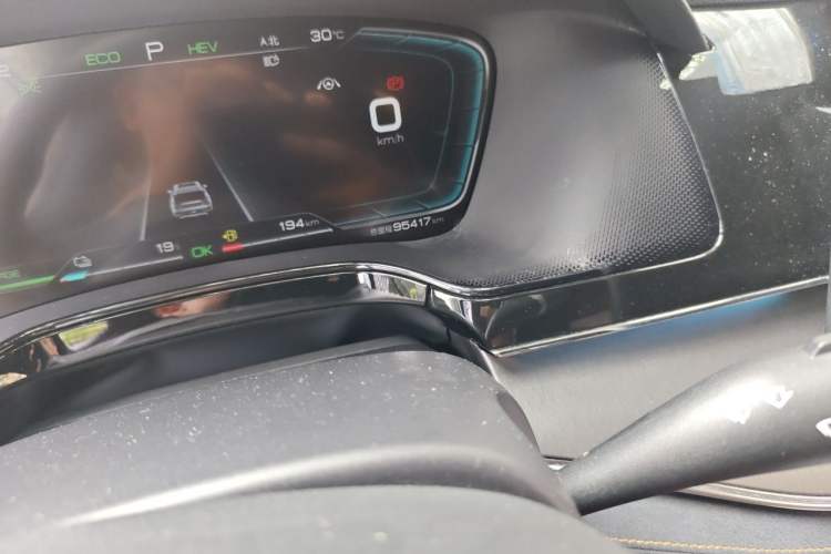 Used BYD Tang New Energy 2021 DM-i 112KM Prestige Model Odometer Close Up