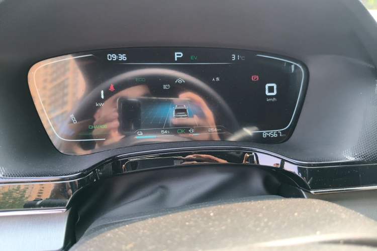 Used BYD Tang New Energy 2021 DM-i 112KM Prestige Model Odometer Close Up