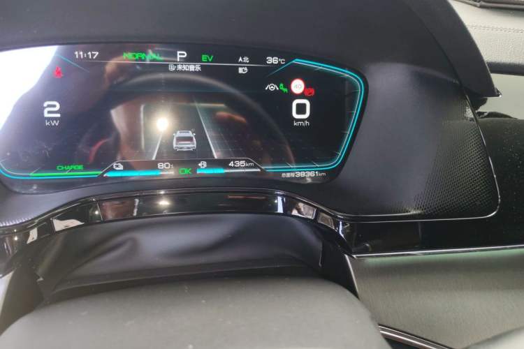Used BYD Tang New Energy 2021 DM-i 112KM Prestige Model Odometer Close Up