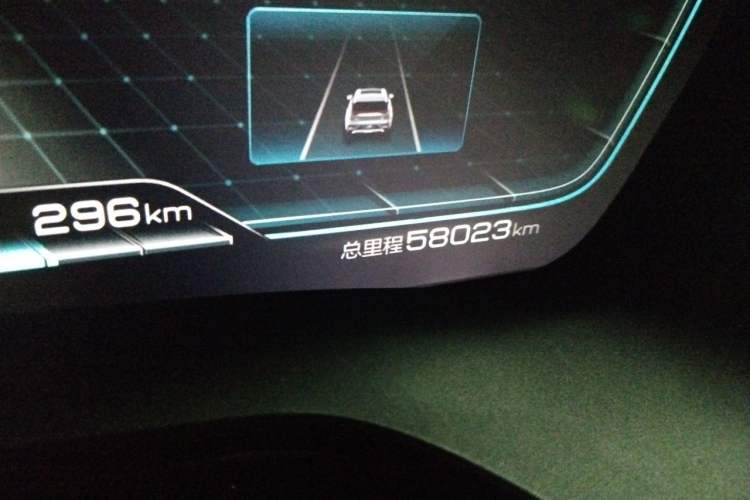 Used BYD Tang New Energy 2021 DM 2.0T Four-Wheel Drive High-Performance Flagship Model Odometer Close Up