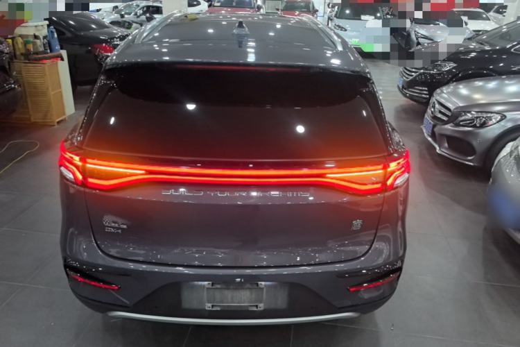 Used BYD Tang New Energy 2021 DM-i 112KM Prestige Model Rear