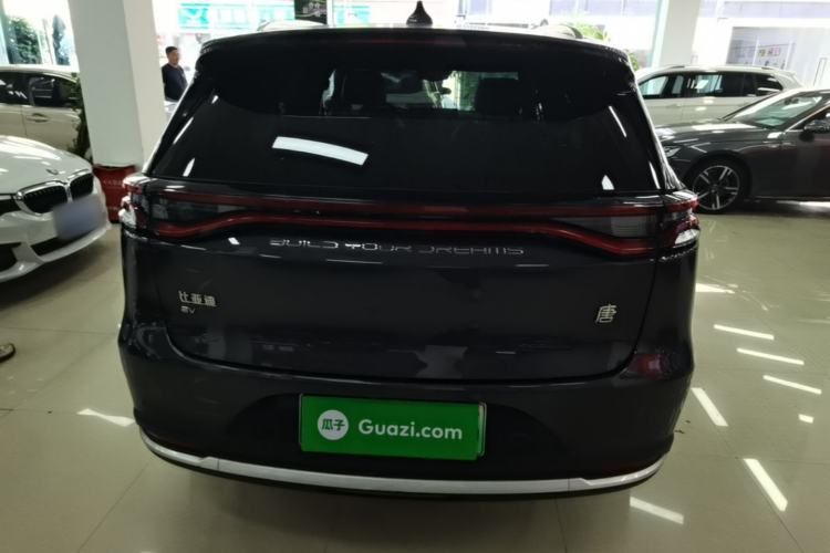 Used BYD Tang New Energy 2021 EV Long-Range Luxury Model Rear