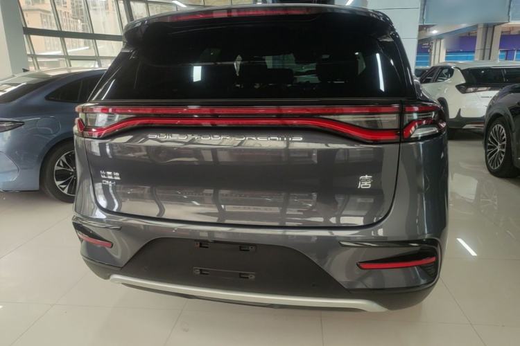 Used BYD Tang New Energy 2021 DM-i 112KM Prestige Model Rear
